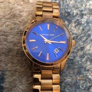 Michael Kors ladies watch (needs new battery)